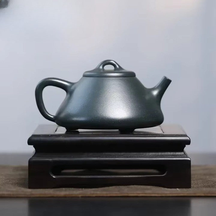 Lisslune | Japanese-Style Zen Handmade Clay Teapot