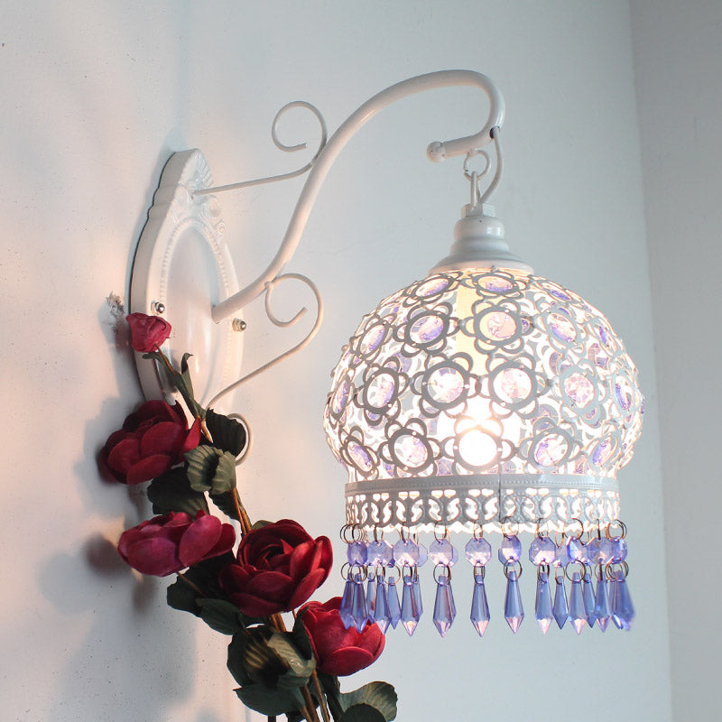 Skørter | Traditional Dome Wall Sconce Lamp 1 Bulb Metal Wall Mount Light in White/Pink/Orange for Living Room