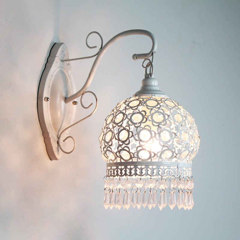 Skørter | Traditional Dome Wall Sconce Lamp 1 Bulb Metal Wall Mount Light in White/Pink/Orange for Living Room