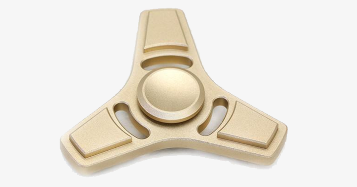 Lisslune | Metallic Finger Fidget Tri Spinner