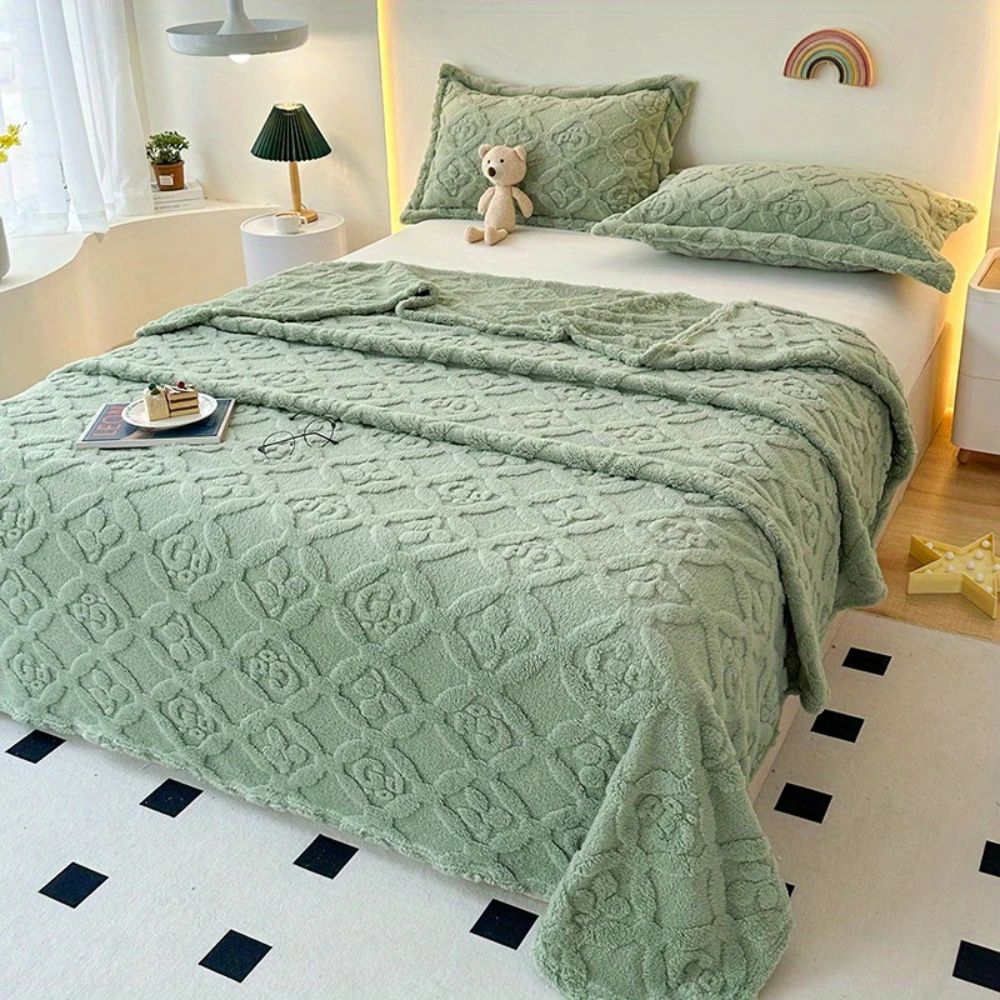 Lisslune | Leaf Embroidery Fleece Winter Blanket