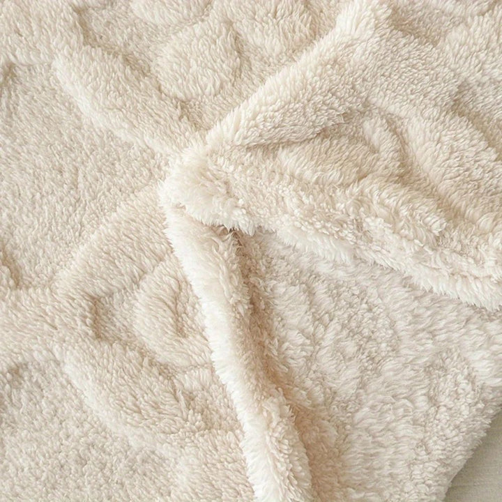 Lisslune | Leaf Embroidery Fleece Winter Blanket