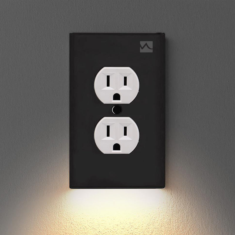 Lisslune | Outlet wall plate with LED night lights