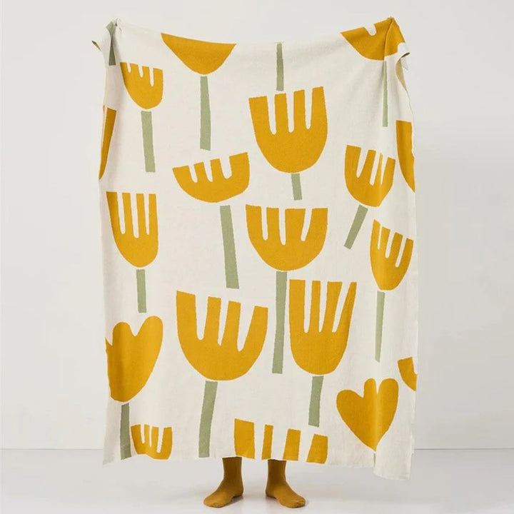 Lisslune | Spring Tulip Floral Knitted Blanket