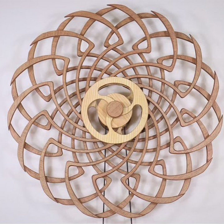 Lisslune | Handmade Kinetic Sculpture