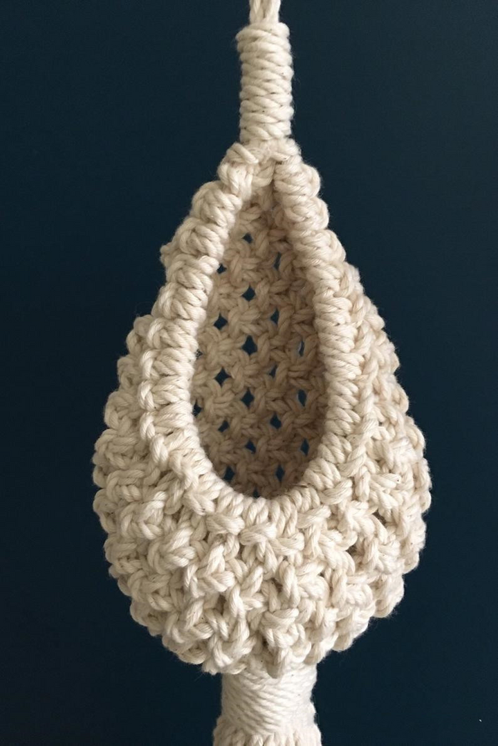 Lisslune | Handmade Macrame Plant Hanger – Decorative Suspension for Plants in Boho Style