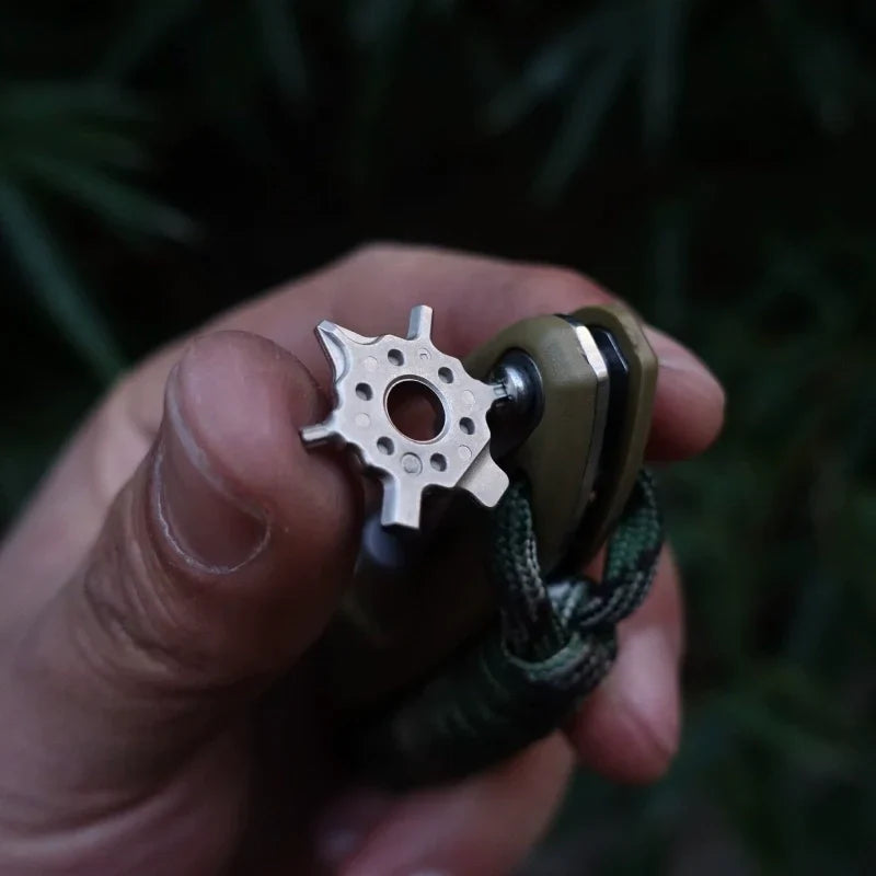 Lisslune | Cool 4-in-1 Pry Tool & 6-in-1 Screwdriver Titanium Bead Chain