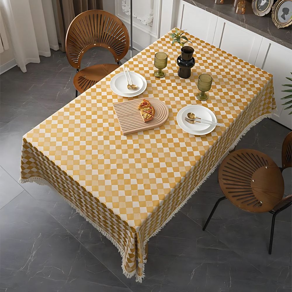 Lisslune | Heritage Checkered Tablecloth