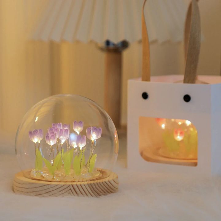 Lisslune | DIY glowing tulip night light