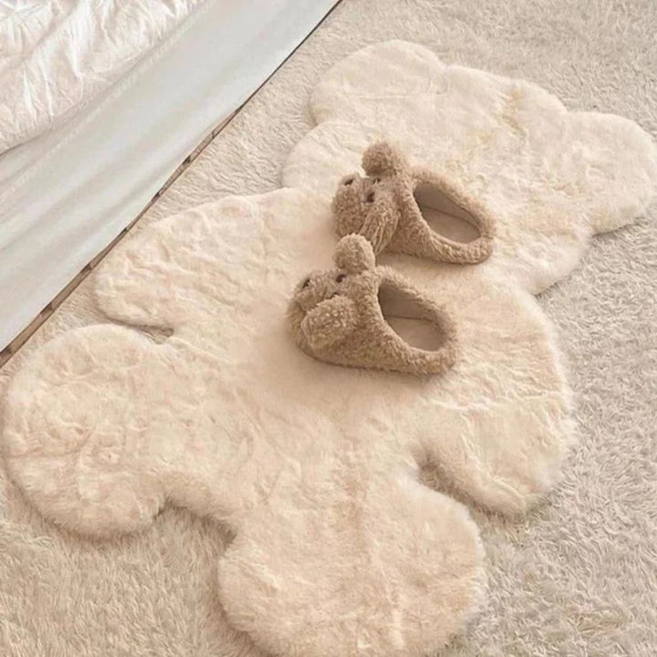 Lisslune | Fluffy Charm Teddy Bear Rug