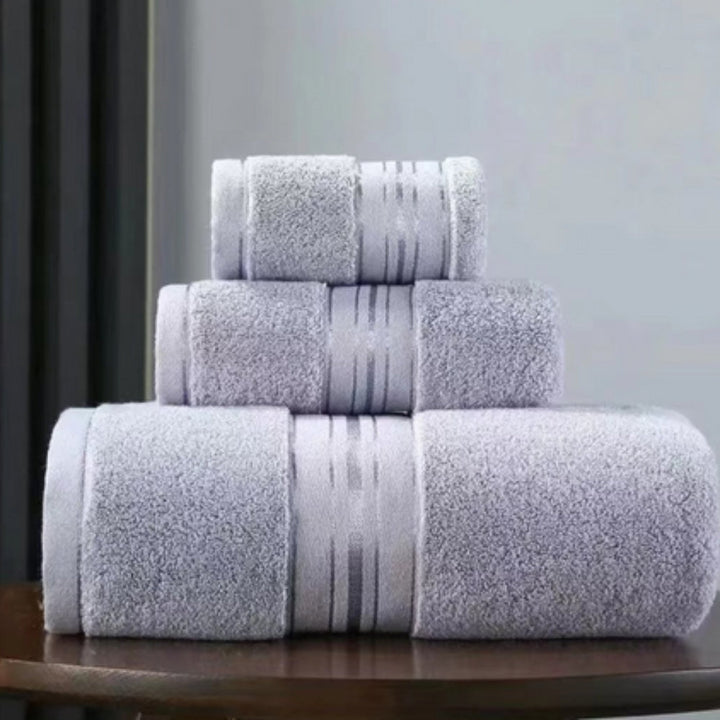 Lisslune | LuxeCloud Egyptian Cotton Towel Set for Soft Comfort