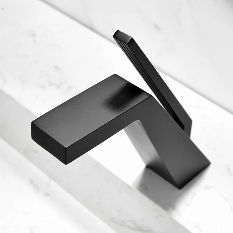 Lisslune | Streamline Bathroom Faucet
