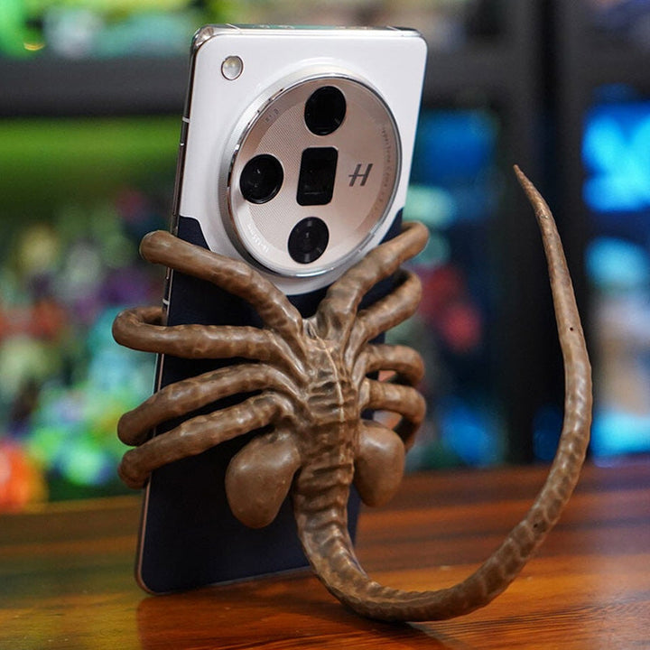 Lisslune | Specially shaped phone holder