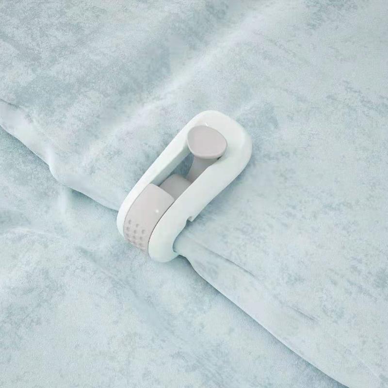 Lisslune | Quilt Holder Duvet Clip