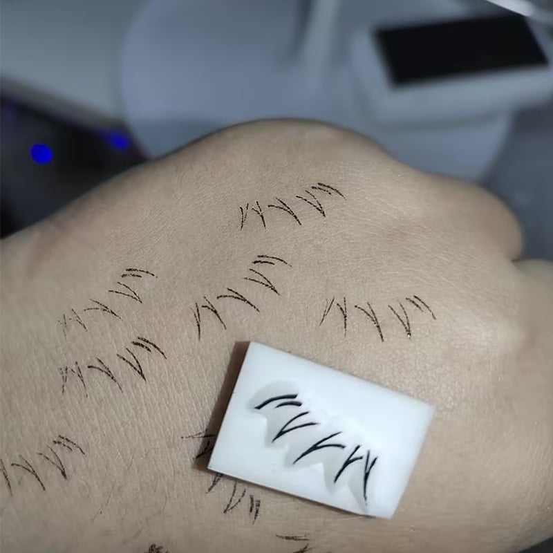 Lisslune | Eyelash Stamp Tool