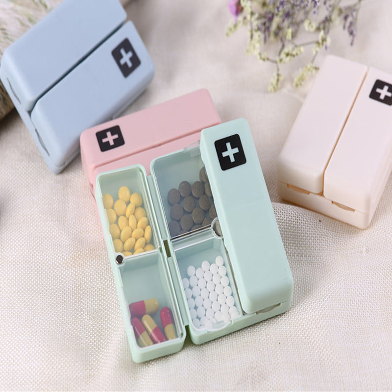 Lisslune | 7 Compartments Portable Medication Organizer