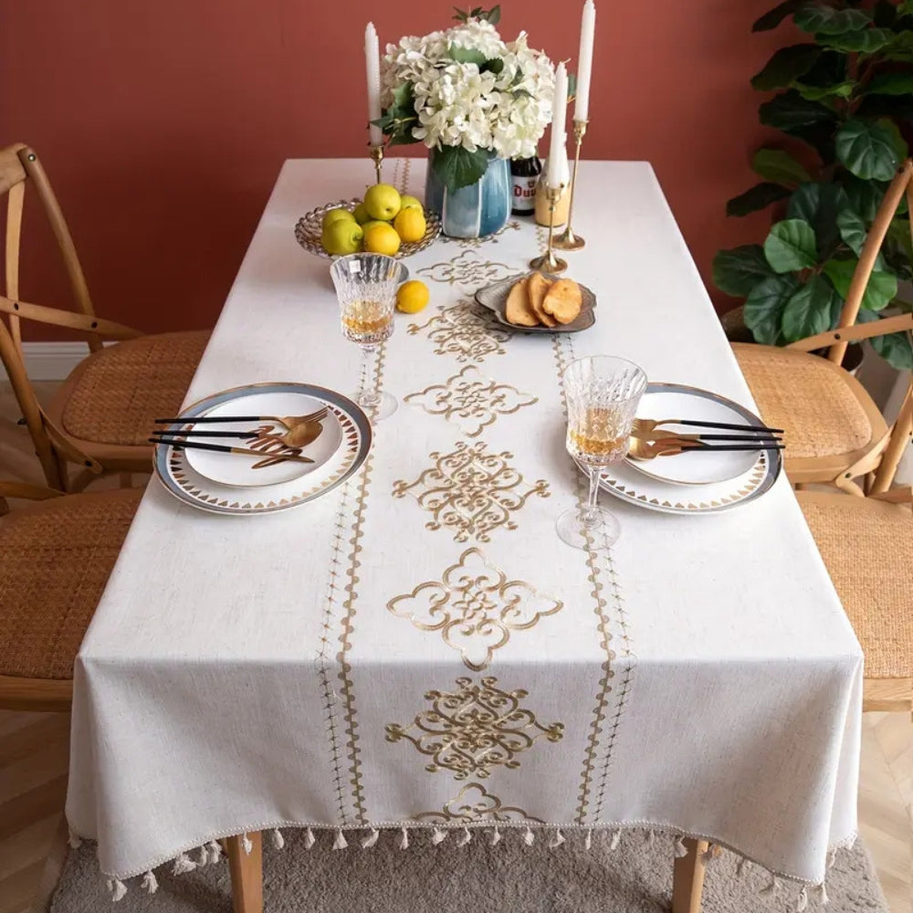 Lisslune | Sorella Luxe Embroidered Tablecloth