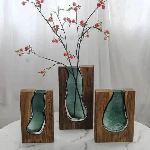 Lisslune | Scandinavian Glass Vase with Wooden Accent for Modern Interiors