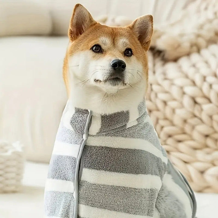 Lisslune | Gentle Touch Dog Drying Towel Robe