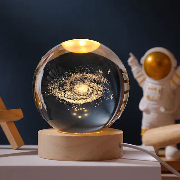 Lisslune | Glowing Moon Crystal Ball