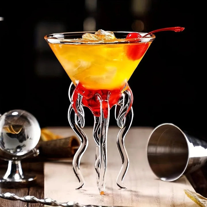 Lisslune | Unique, octopus-inspired cocktail glass