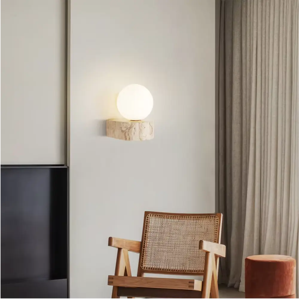 Lisslune | CrownAura - Stylish Wall Light