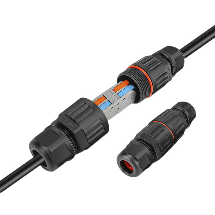 Lisslune | Waterproof power strip for outdoor use