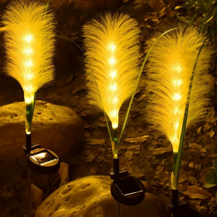 Lisslune | SolarPlume Outdoor Courtyard Lamps