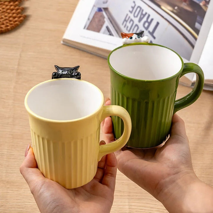Lisslune | Cute Climbing Cat Ceramic Mug