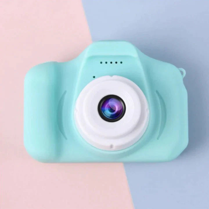 Lisslune | RetroCam Mini Camera – Digital Film Camera with Free Memory Card & Instant Phone Transfer