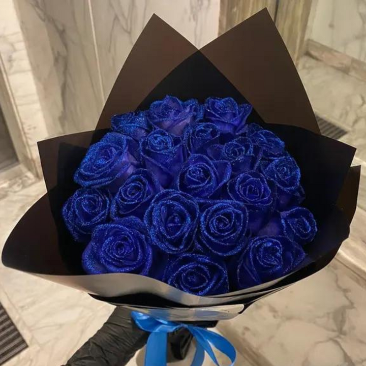 Lisslune | Glittering Roses of Eternal Bloom