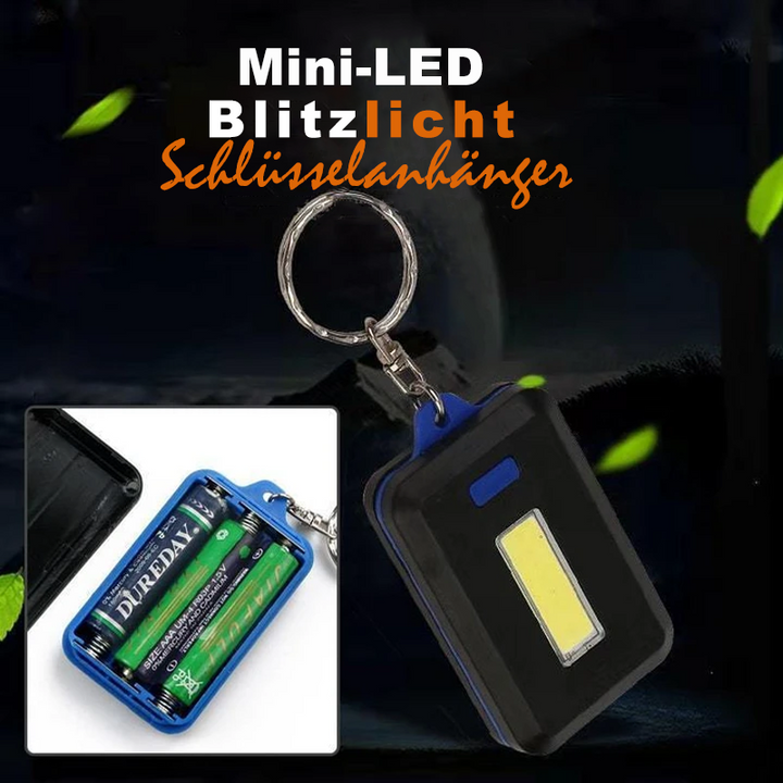 Lisslune | Mini LED flashlight keychain