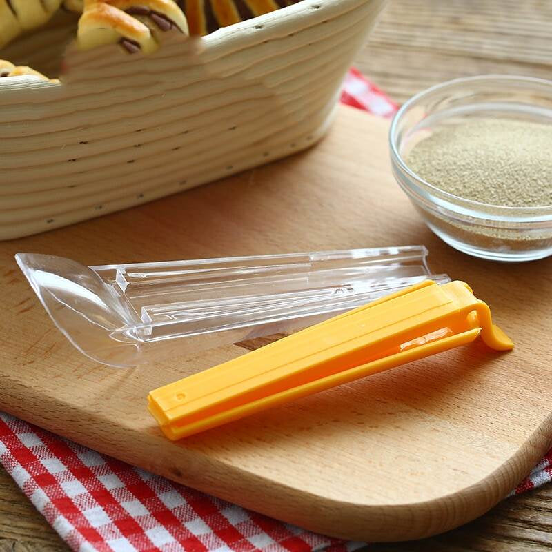 Lisslune | Adjustable Measuring Cup Sealing Clip