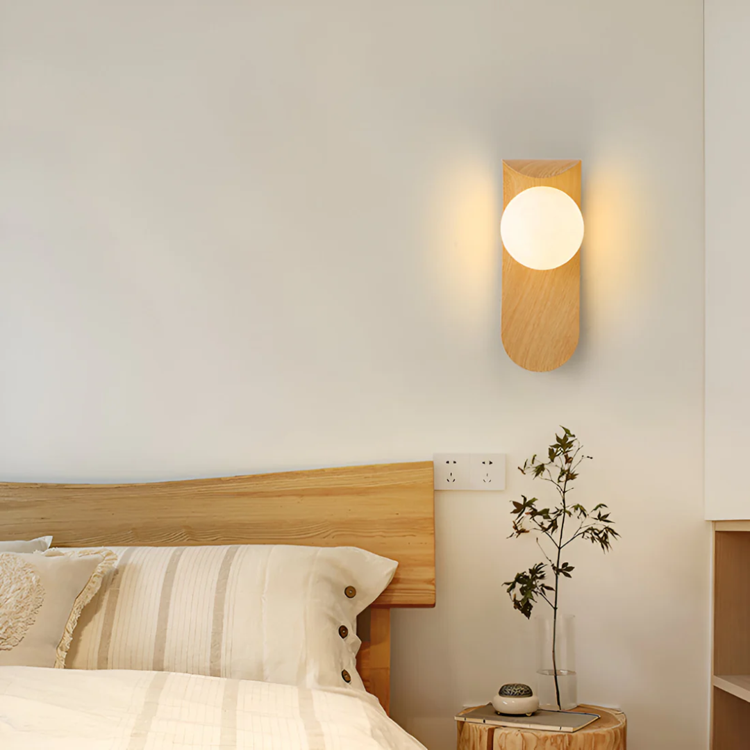 Lisslune | Scandinavian LED Wall Lamp for Modern Interiors
