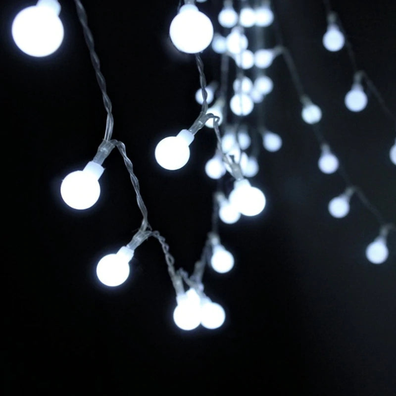 Lisslune | Mini Globe Light Chain