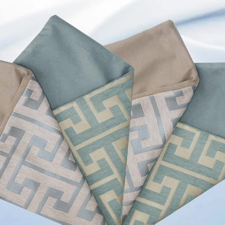 Lisslune | Timeless Maze Pattern Cushion Cover