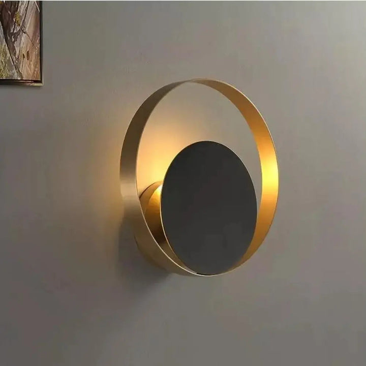 Lisslune | HaloBright - Elegant Wall Lamp