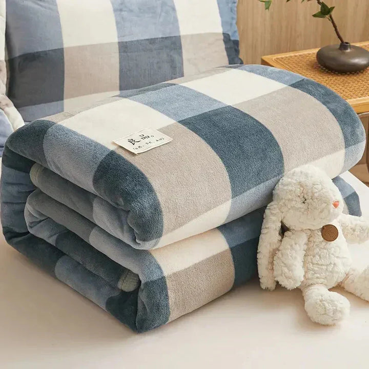 Lisslune | Thick Flannel Blanket - FlannelWarm