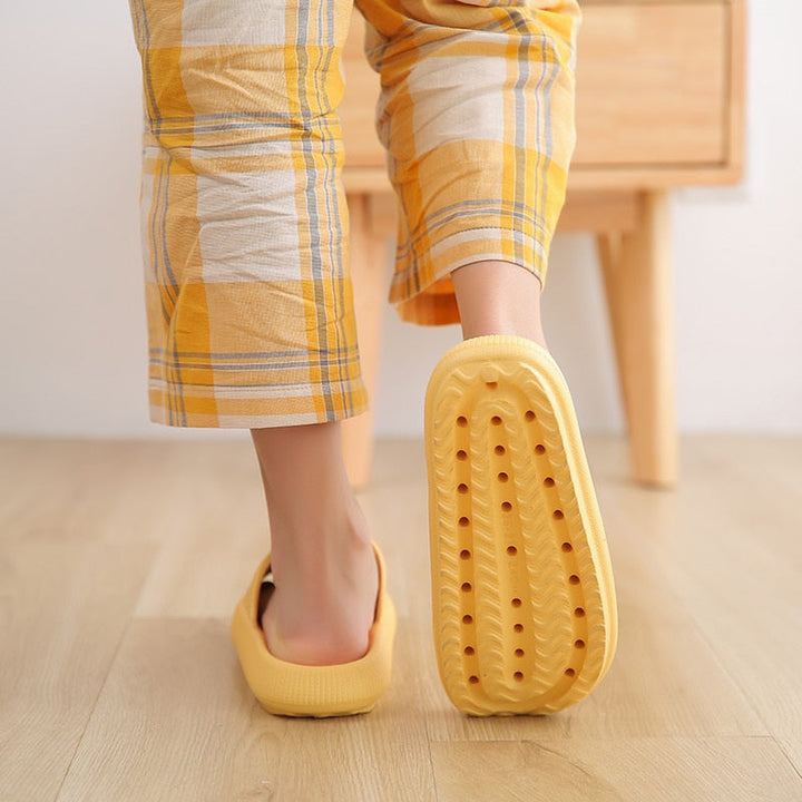 Lisslune | Cloudies - Extremely Soft Slippers