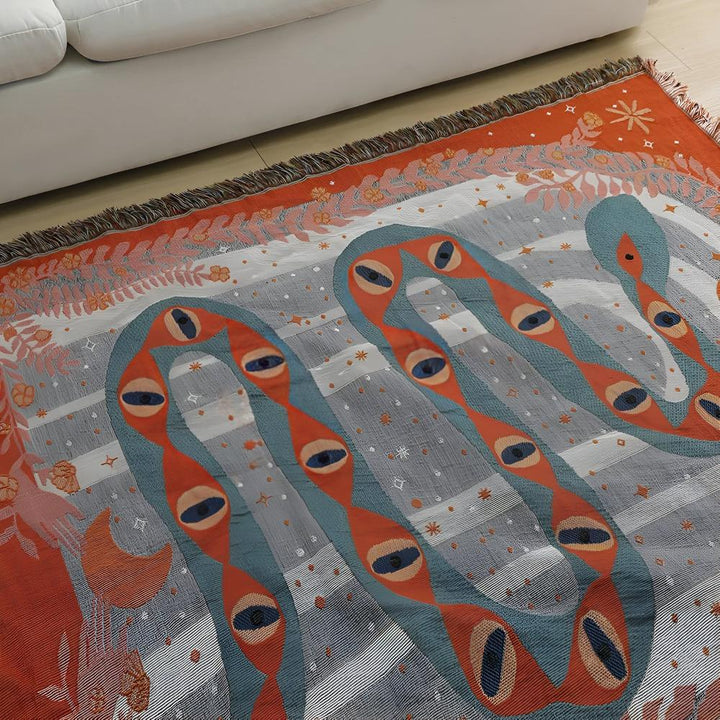 Lisslune | Serpent's Path Blanket