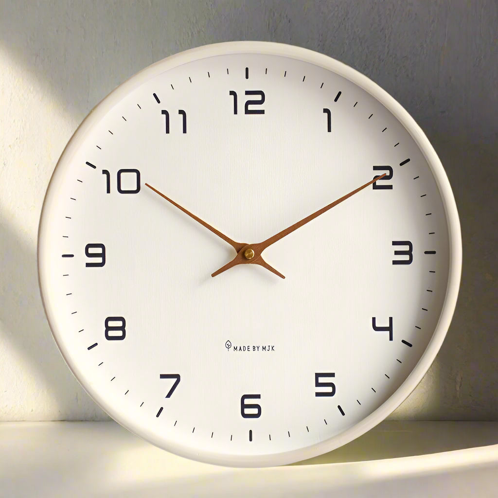 Lisslune | Scandinavian Simple Wall Clock - Modern Minimalist Design for Home Decor & Office Use