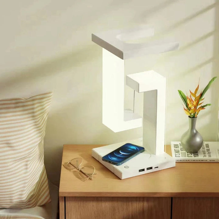 Lisslune | Wireless Charger - GlowCharge - Fast Charging - Magical Atmosphere in the Room