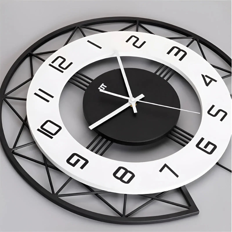 Lisslune | SilentForm Modern Wall Clock