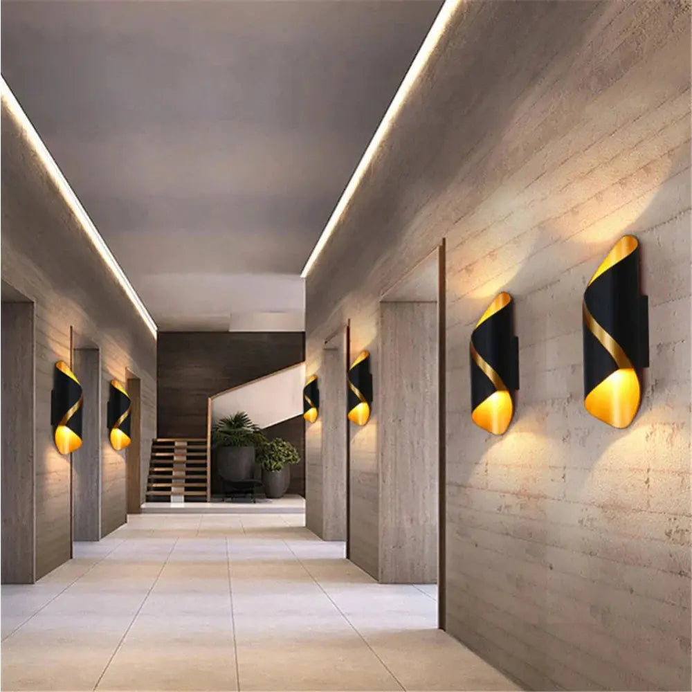 Lisslune | VividAura – Sleek LED Wall Light for Stylish Outdoor Spaces