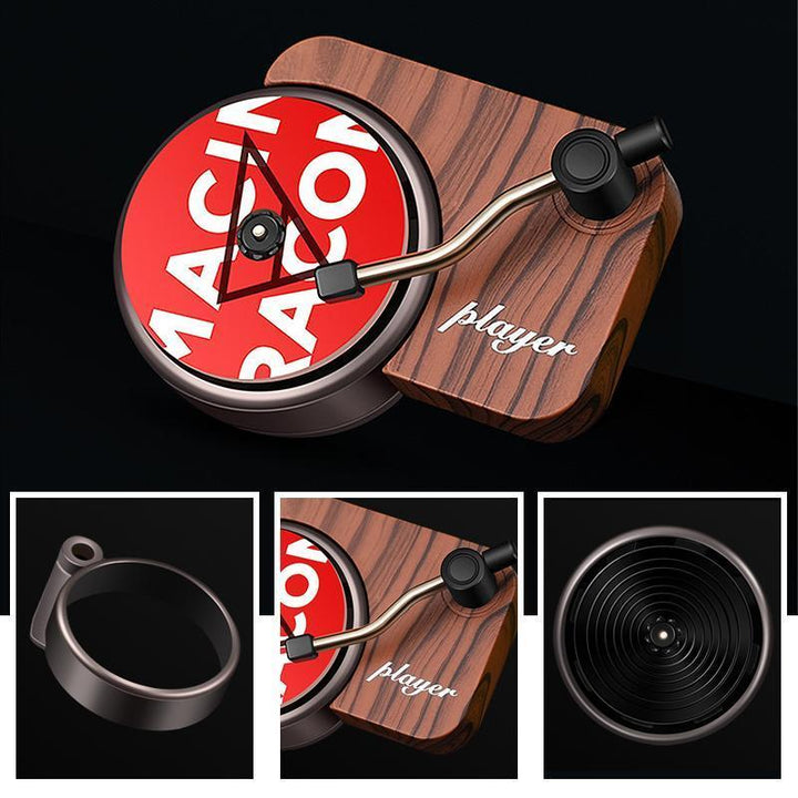 Lisslune | Recorder-Shaped Perfume for Car