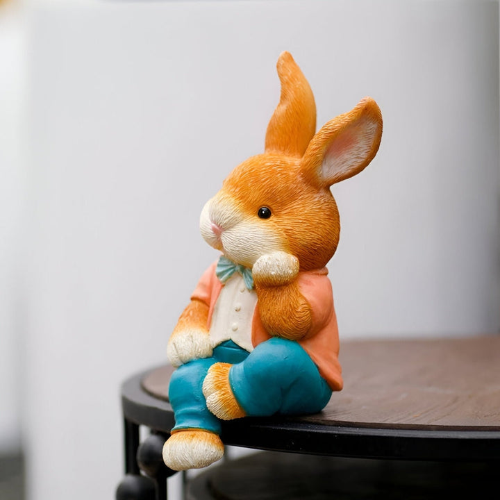 Lisslune | WhimsiBunny – Sitting Rabbit Sculpture for Playful and Modern Desk or Shelf Decoration