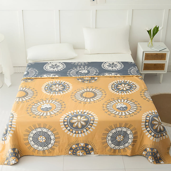 Lisslune | Blossom Radiance Circle Cotton Blanket