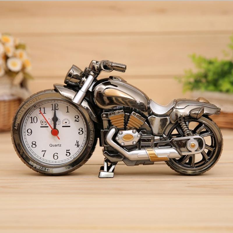 Lisslune | Vintage style - Motorcycle Quartz Watch