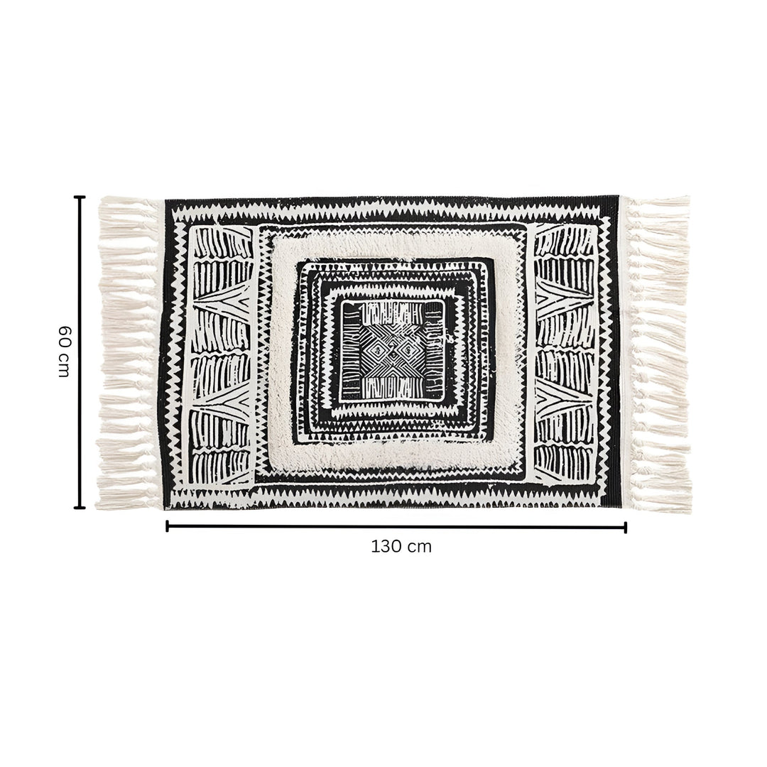 Lisslune | Black and White Geometric Tassel Floor Mat