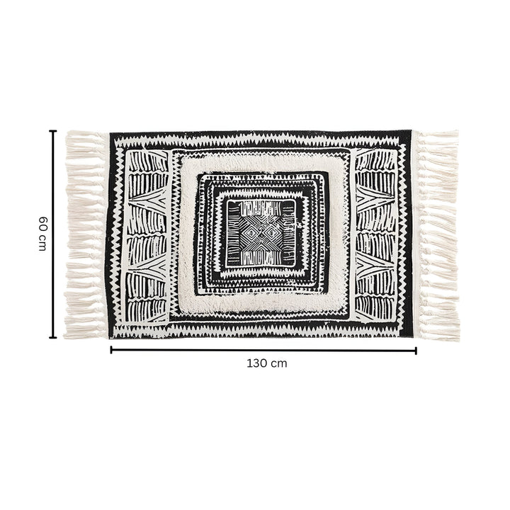 Lisslune | Black and White Geometric Tassel Floor Mat